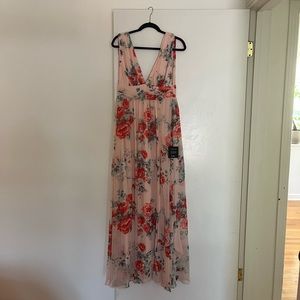 Lulu’s blush colored floral Maxi dress